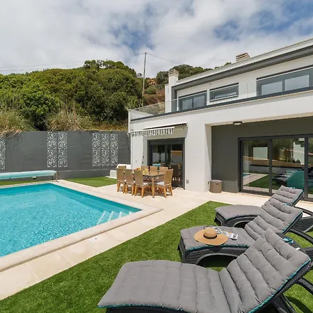 Villa Venda Nova - By Sch São Martinho do Porto